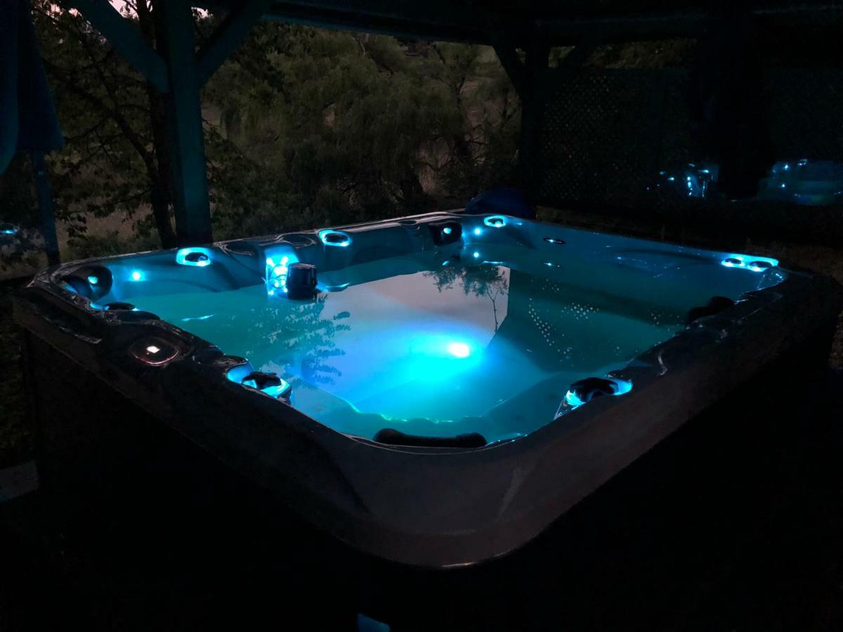Holiday home Les Plantous De Severo Cenac-et-Saint-Julien